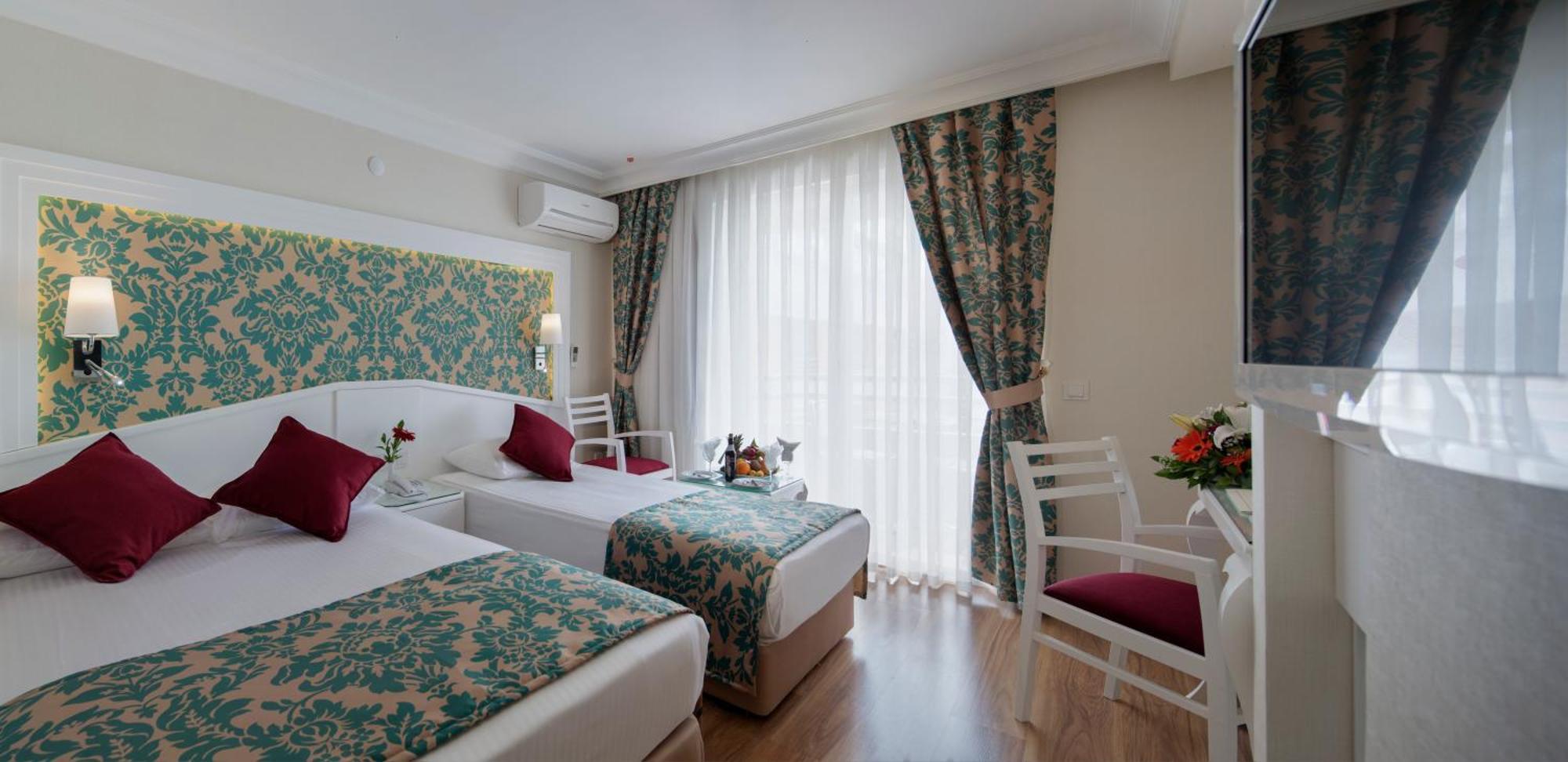 Standard Triple Room,1275114559:JPEG